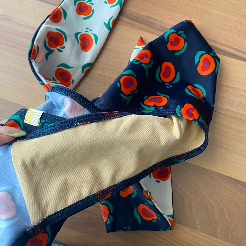 Summerslat The Tie Belt High Leg Mid Rise Bottom ‎ Poppies in Deep Sea